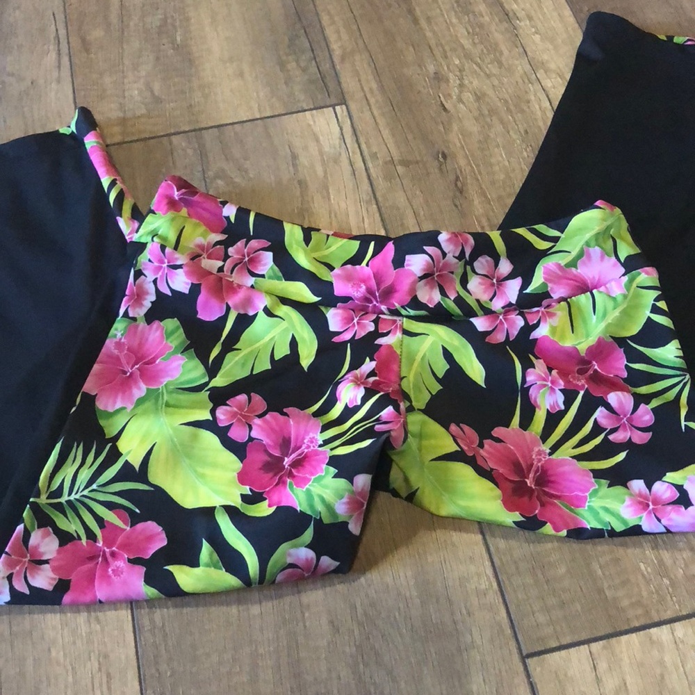 Capri exercise pants